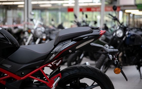 Neufahrzeug Benelli BN 125 - Bild 8