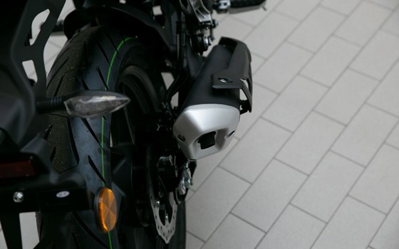 Neufahrzeug Benelli BN 125 - Bild 11