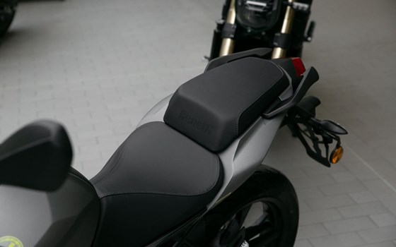 Neufahrzeug Benelli BN 125 - Bild 16