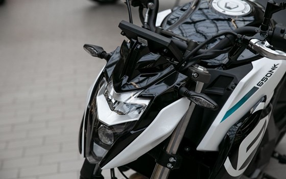 Gebrauchtmotorrad CFMOTO 650NK - Bild 9