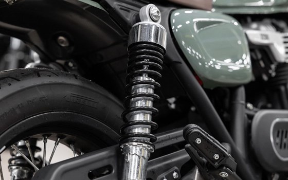 Neufahrzeug Brixton Cromwell 1200 - Bild 17