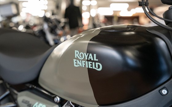 Neufahrzeug Royal Enfield Guerrilla 450 - Bild 18
