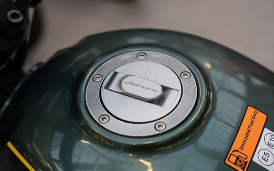 Gebrauchtmotorrad Benelli Leoncino 500 Trail - Bild 12