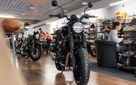 Neufahrzeug Royal Enfield Guerrilla 450 - Bild 2