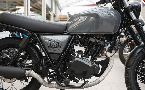 Gebrauchtmotorrad Brixton Cromwell 125 - Bild 17