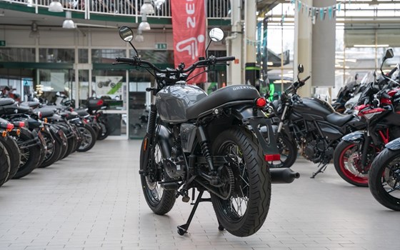 Gebrauchtmotorrad Brixton Cromwell 125 - Bild 3