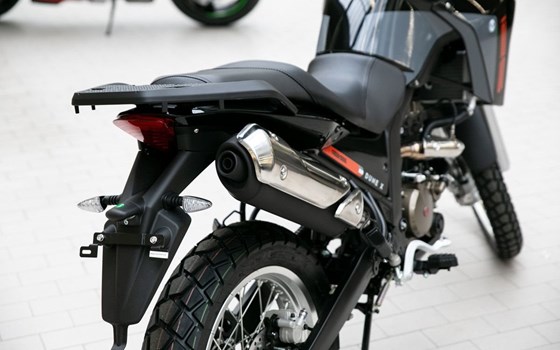Gebrauchtmotorrad Malaguti Dune 125 X Black Edition - Bild 10