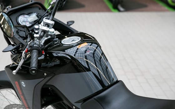 Gebrauchtmotorrad Malaguti Dune 125 X Black Edition - Bild 11