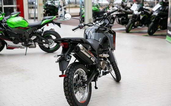 Gebrauchtmotorrad Malaguti Dune 125 X Black Edition - Bild 5