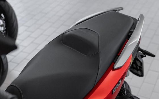 Neufahrzeug Voge SR1 ADV 125 ABS TCS - Bild 11