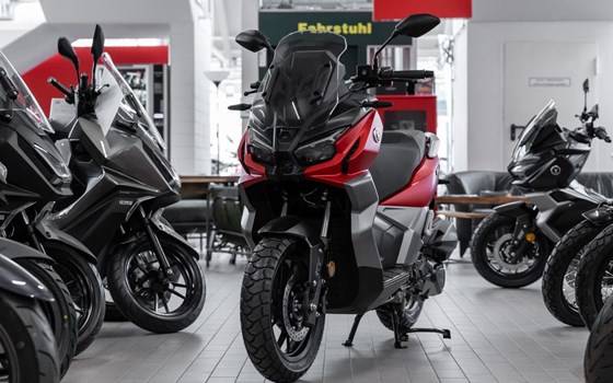 Neufahrzeug Voge SR1 ADV 125 ABS TCS - Bild 3