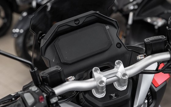 Neufahrzeug Voge SR1 ADV 125 ABS TCS - Bild 9