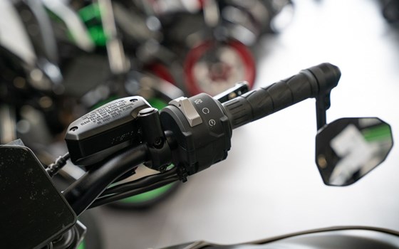 Neufahrzeug Kawasaki Z900 - Bild 11