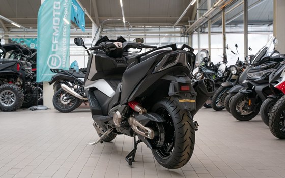 Neufahrzeug Kymco AK 575i ABS Premium - Bild 5