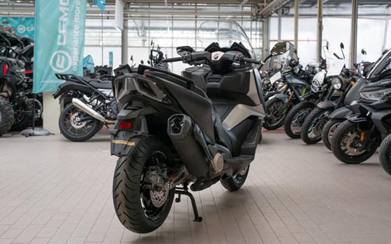 Neufahrzeug Kymco AK 575i ABS Premium - Bild 6