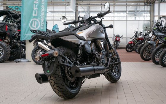 Neufahrzeug QJ Motor SRV 600V - Bild 6