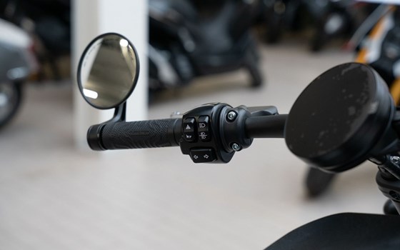 Neufahrzeug QJ Motor SRV 600V - Bild 9