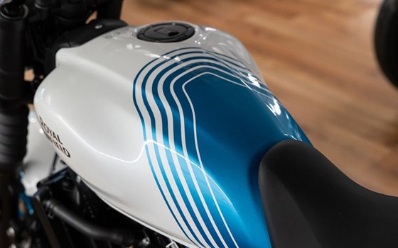 Neufahrzeug Royal Enfield Guerrilla 450 - Bild 14