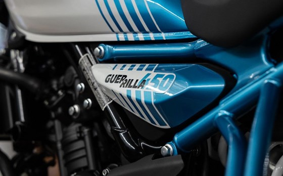 Neufahrzeug Royal Enfield Guerrilla 450 - Bild 16