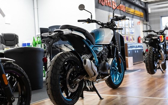 Neufahrzeug Royal Enfield Guerrilla 450 - Bild 6