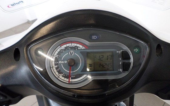 Gebrauchtmotorrad Sym Symphony 125 - Bild 6