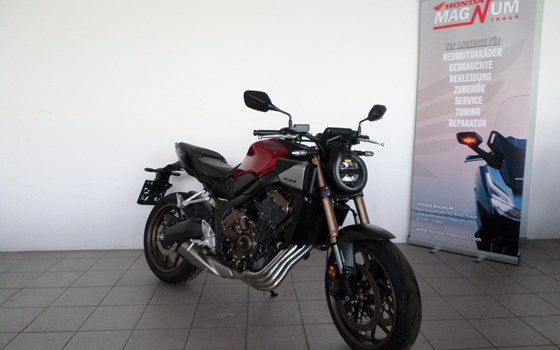 Gebrauchtmotorrad Honda CB650R E-Clutch - Bild 1