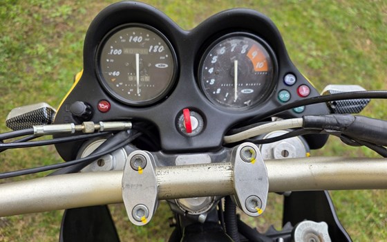 Gebrauchtmotorrad KTM 620 Duke - Bild 3