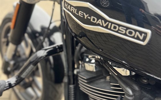 Gebrauchtmotorrad Harley-Davidson Dyna Super Glide Sport FXDX - Bild 13