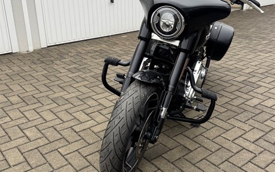 Gebrauchtmotorrad Harley-Davidson Dyna Super Glide Sport FXDX - Bild 3