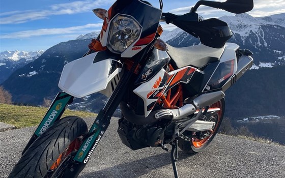 Gebrauchtmotorrad KTM 690 SMC R - Bild 2