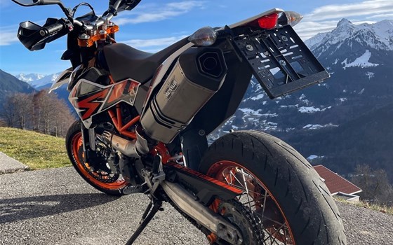 Gebrauchtmotorrad KTM 690 SMC R - Bild 3