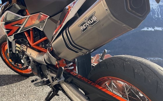 Gebrauchtmotorrad KTM 690 SMC R - Bild 4