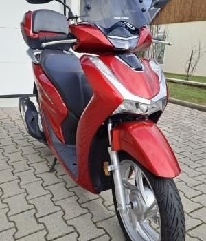 Gebrauchtmotorrad Honda SH150i - Bild 2