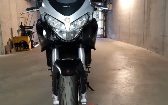 Gebrauchtmotorrad Benelli Tre-K 1130 - Bild 3