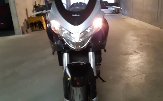 Gebrauchtmotorrad Benelli Tre-K 1130 - Bild 4