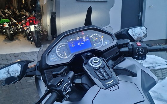 Gebrauchtmotorrad Honda GL 1800 Goldwing - Bild 13