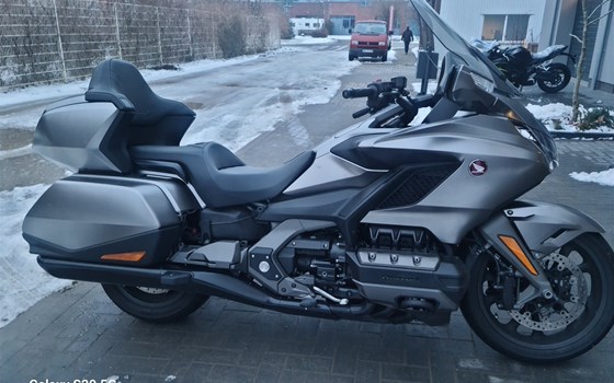 Gebrauchtmotorrad Honda GL 1800 Goldwing - Bild 3