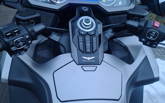 Gebrauchtmotorrad Honda GL 1800 Goldwing - Bild 7