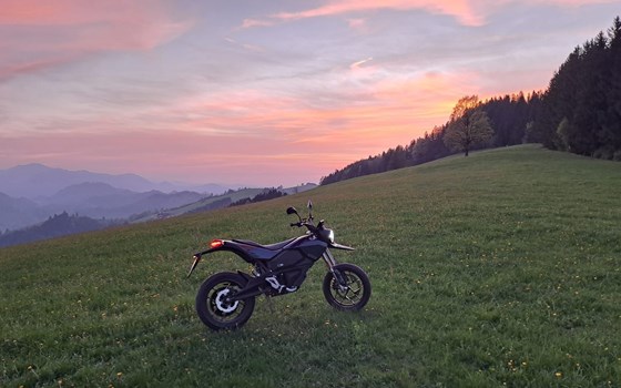 Gebrauchtmotorrad Zero FXE - Bild 13