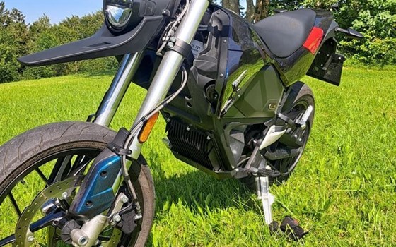 Gebrauchtmotorrad Zero FXE - Bild 8