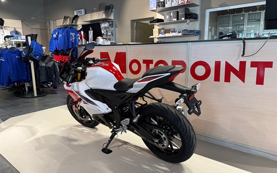 Neufahrzeug Yamaha R125 - Bild 7