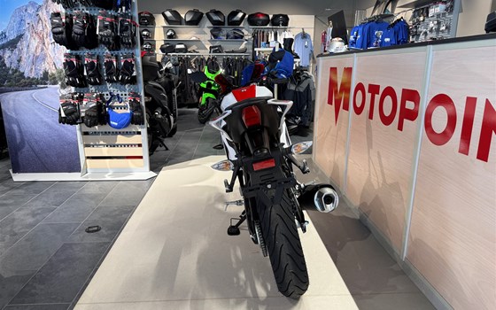 Neufahrzeug Yamaha R125 - Bild 8