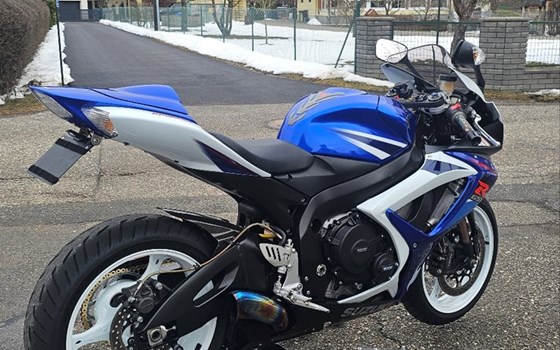 Gebrauchtmotorrad Suzuki GSX-R 750 - Bild 2