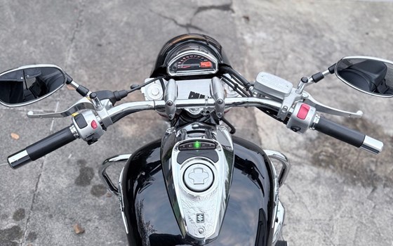 Gebrauchtmotorrad Suzuki Intruder M800 - Bild 4