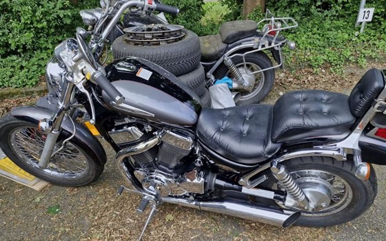 Gebrauchtmotorrad Suzuki Intruder VS 1400 - Bild 4