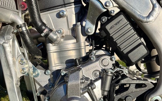 Gebrauchtmotorrad Honda CRF250R - Bild 14