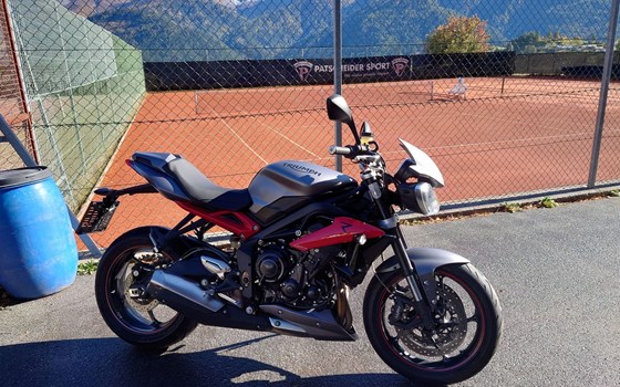 Gebrauchtmotorrad Triumph Street Triple 675 R - Bild 15