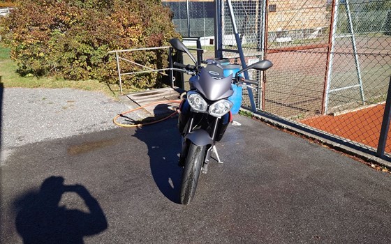 Gebrauchtmotorrad Triumph Street Triple 675 R - Bild 5