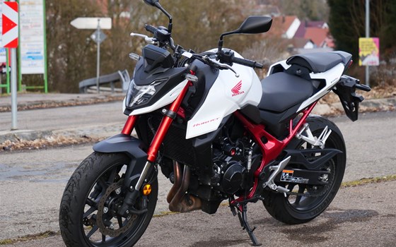 Gebrauchtmotorrad Honda CB750 Hornet - Bild 6