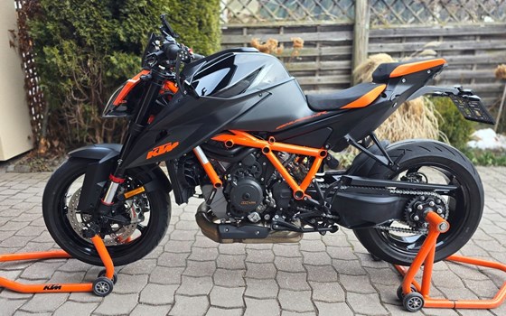 Gebrauchtmotorrad KTM 1290 Super Duke R - Bild 1
